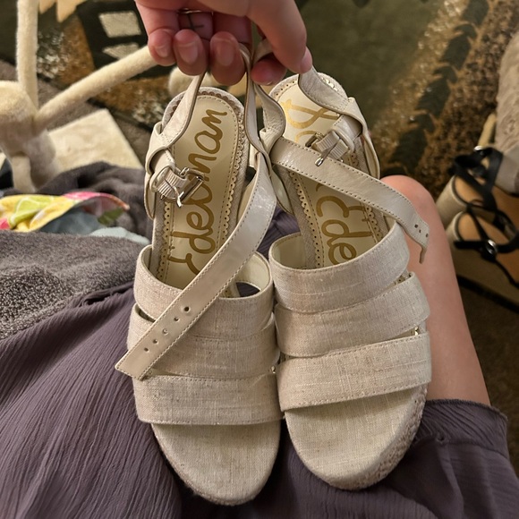 Liora Platform Sandals - Picture 7 of 8